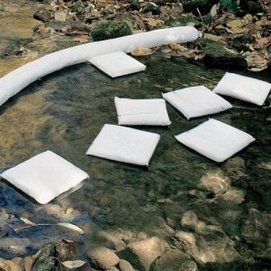 N-Fiber Oil Absorbent Pillows preventing oil spill at Cat Lai Port